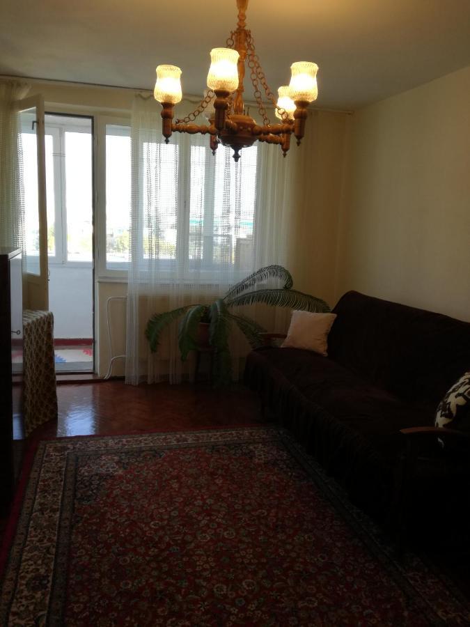 Sara Apartman เตอร์กู-มูเรช ภายนอก รูปภาพ