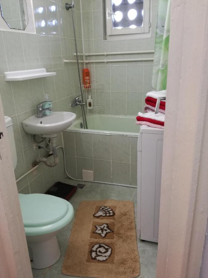 Sara Apartman เตอร์กู-มูเรช ภายนอก รูปภาพ